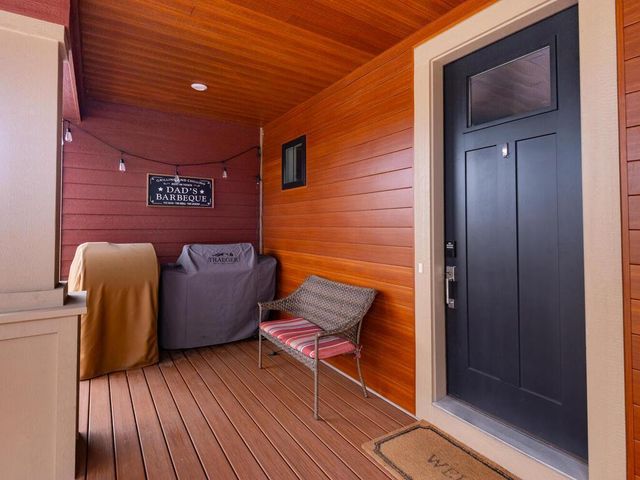 11619 E Laketowne Drive, Albertville, MN 55301