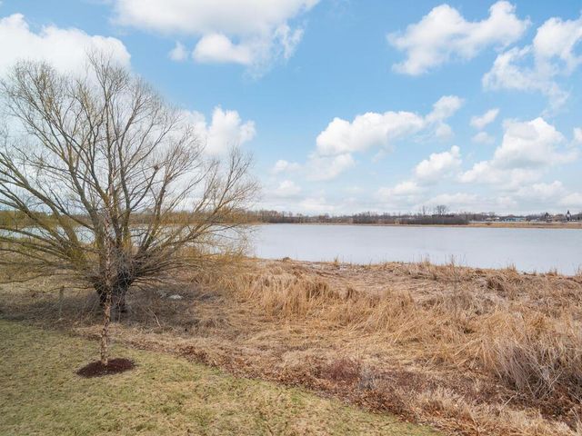 11619 E Laketowne Drive, Albertville, MN 55301