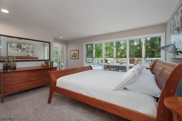30 Poor Farm Rd, Hopewell Twp., NJ 08534