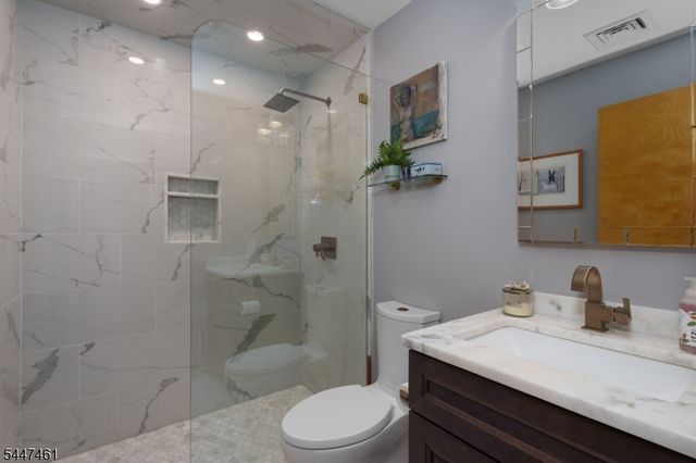 30 Poor Farm Rd, Hopewell Twp., NJ 08534