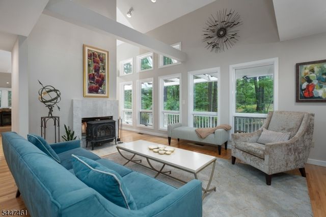 30 Poor Farm Rd, Hopewell Twp., NJ 08534