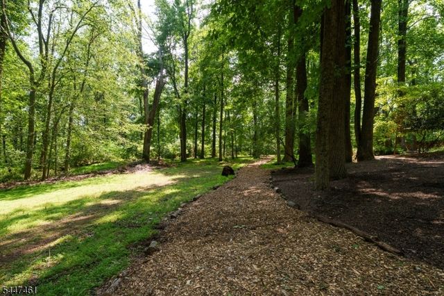 30 Poor Farm Rd, Hopewell Twp., NJ 08534