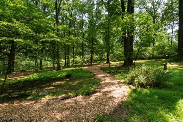 30 Poor Farm Rd, Hopewell Twp., NJ 08534