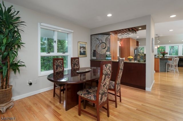 30 Poor Farm Rd, Hopewell Twp., NJ 08534