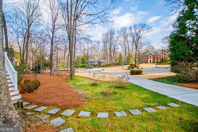 211 Habersham Place, Carrollton, GA 30117
