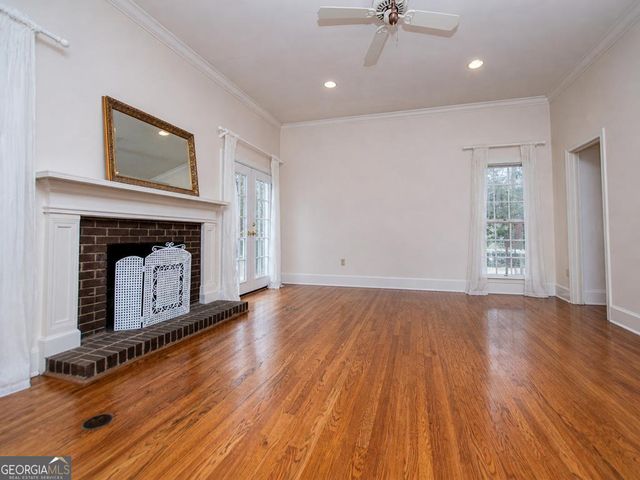 211 Habersham Place, Carrollton, GA 30117