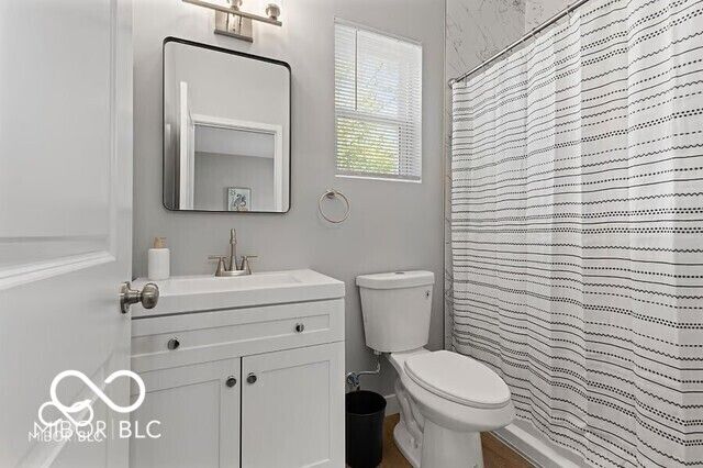 4460 Caroline Avenue, Indianapolis, IN 46205