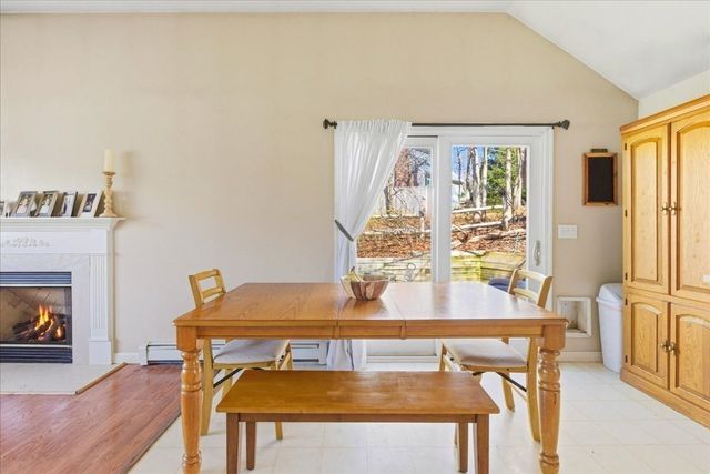 2 Juniper St, Plymouth, MA 02360