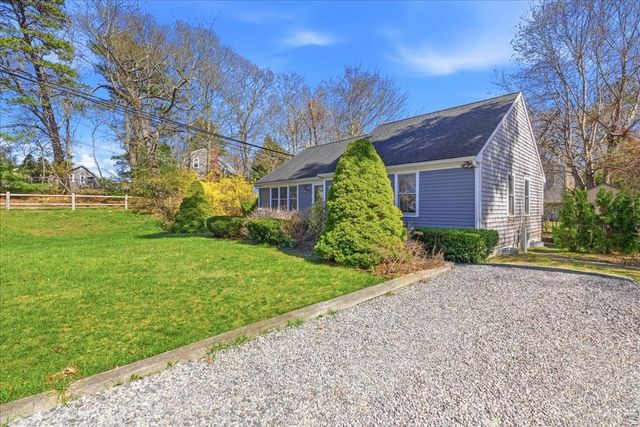 2 Juniper St, Plymouth, MA 02360