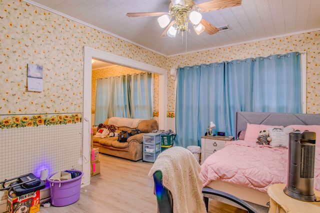 227 D Street NW, Miami, OK 74354