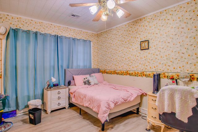 227 D Street NW, Miami, OK 74354