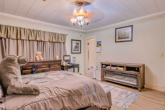 227 D Street NW, Miami, OK 74354