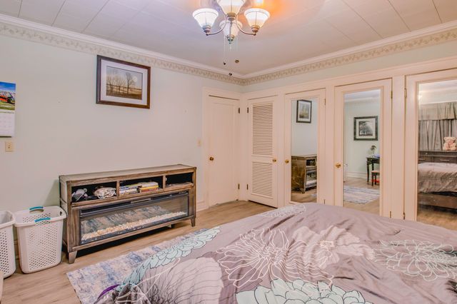 227 D Street NW, Miami, OK 74354