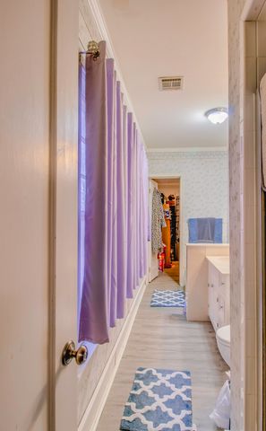 227 D Street NW, Miami, OK 74354