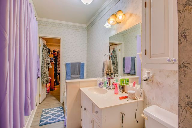 227 D Street NW, Miami, OK 74354