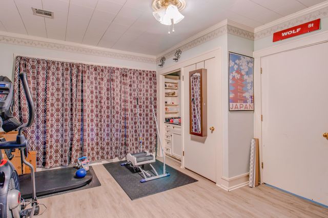 227 D Street NW, Miami, OK 74354