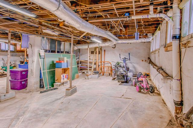 227 D Street NW, Miami, OK 74354