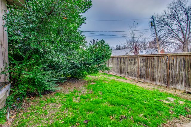 227 D Street NW, Miami, OK 74354