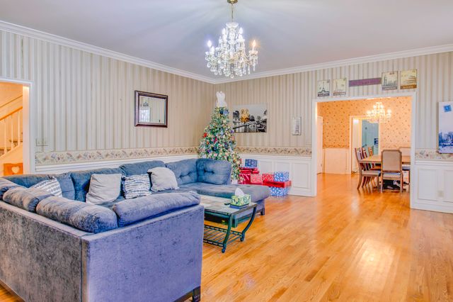 227 D Street NW, Miami, OK 74354