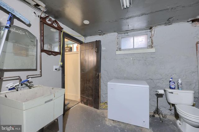 803 N DUKE ST, Lancaster, PA 17602