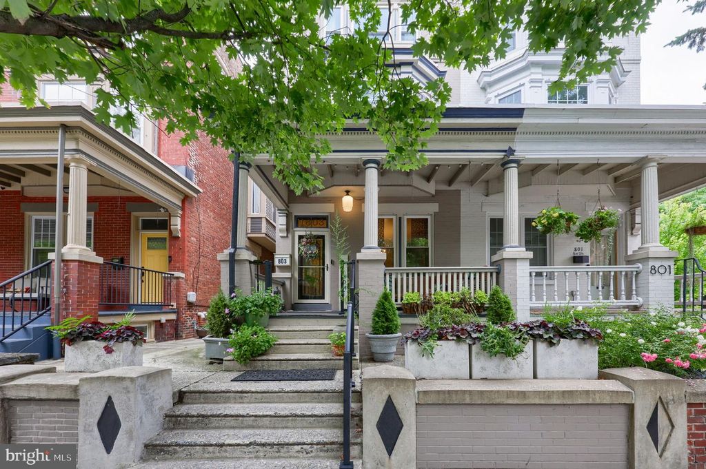 803 N DUKE ST, Lancaster, PA 17602