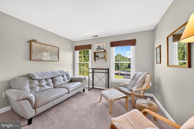 8 HALLER CT, Poolesville, MD 20837