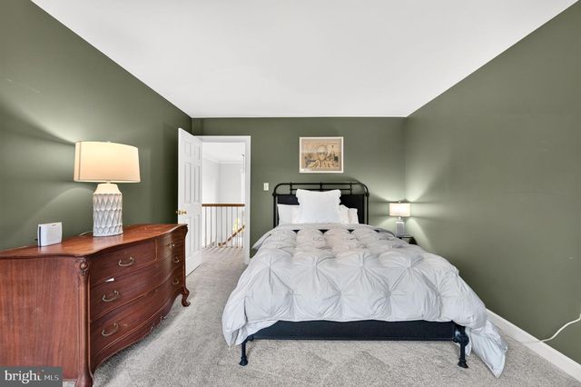 8 HALLER CT, Poolesville, MD 20837
