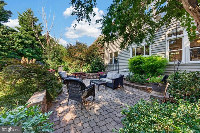 8 HALLER CT, Poolesville, MD 20837