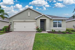 18546 Marlin Kite LN, North Fort Myers, FL 33917