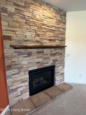 138 Ardmore Crossing Dr, Shelbyville, KY 40065