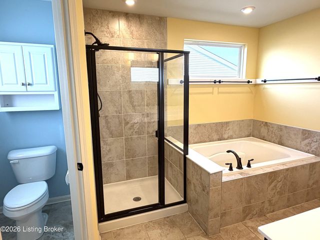 138 Ardmore Crossing Dr, Shelbyville, KY 40065