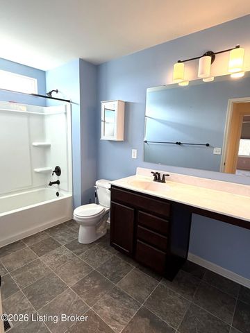 138 Ardmore Crossing Dr, Shelbyville, KY 40065