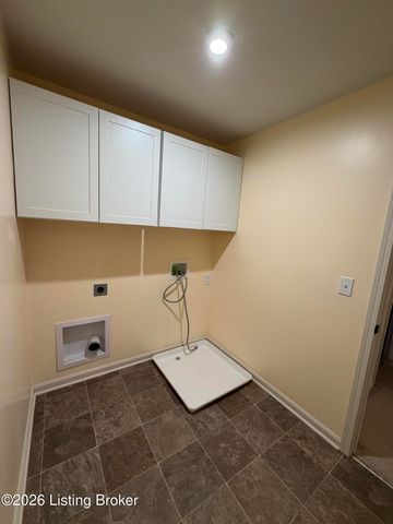 138 Ardmore Crossing Dr, Shelbyville, KY 40065