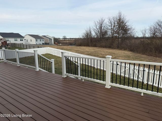 138 Ardmore Crossing Dr, Shelbyville, KY 40065