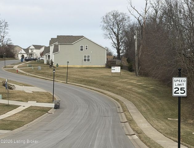 138 Ardmore Crossing Dr, Shelbyville, KY 40065