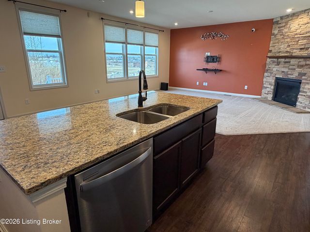 138 Ardmore Crossing Dr, Shelbyville, KY 40065