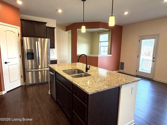 138 Ardmore Crossing Dr, Shelbyville, KY 40065