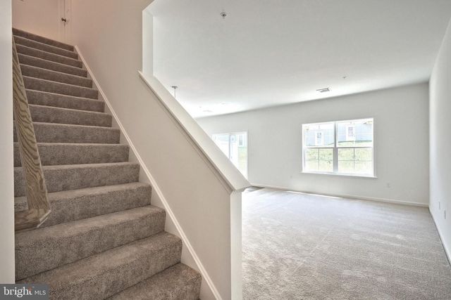 7863 BRIARWOOD DR, Harrisburg, PA 17112