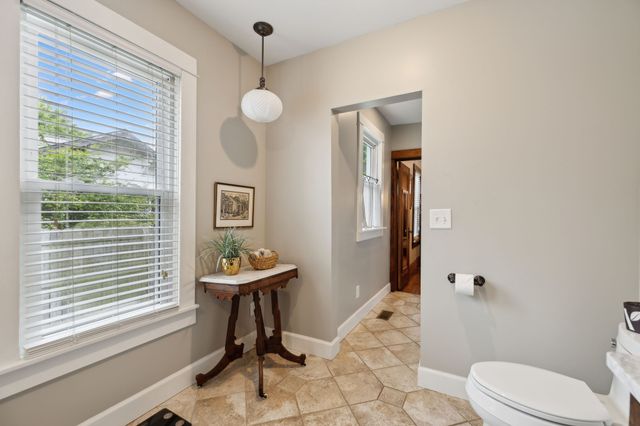 103 S Park St, Hohenwald, TN 38462