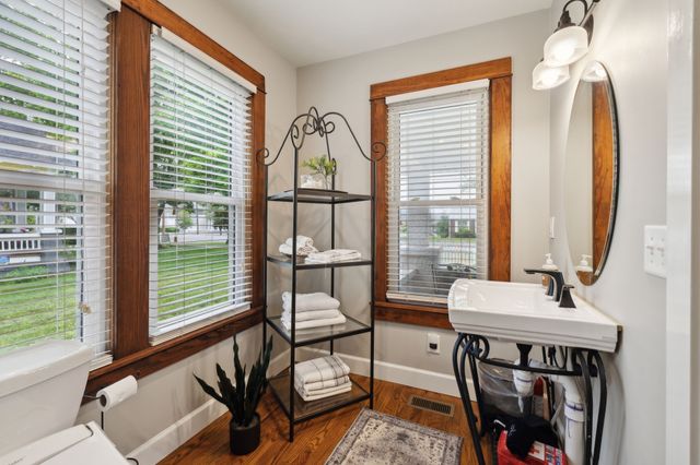 103 S Park St, Hohenwald, TN 38462