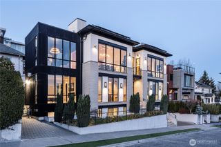362 Ward Street, Seattle, WA 98109