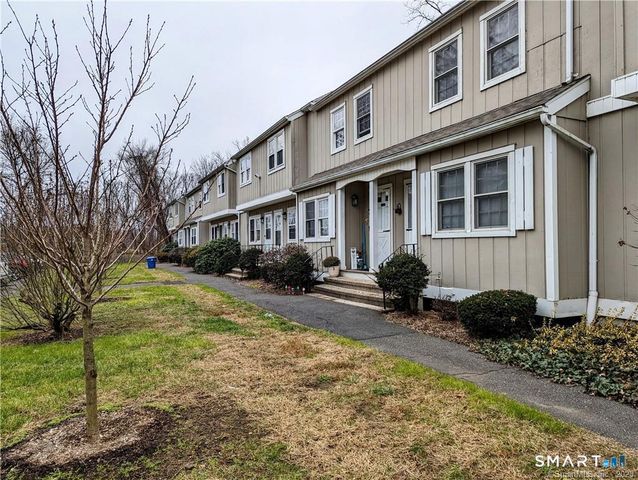 10 Scuppo Road B6, Danbury, CT 06811