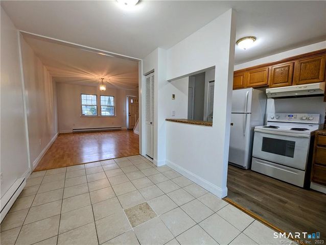10 Scuppo Road B6, Danbury, CT 06811