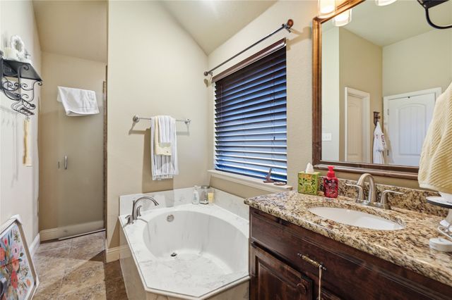168 Whitetail Drive, Willow Park, TX 76008