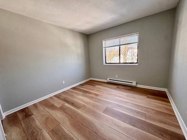 837 River St 14, Boston, MA 02136