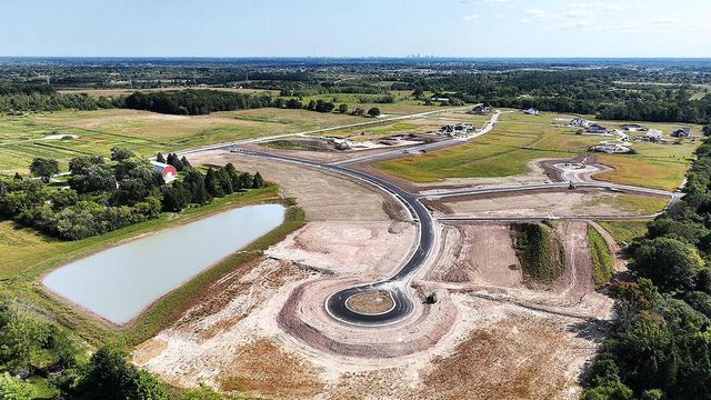 Lt73 TUNDRA COURT, Mequon, WI 53092