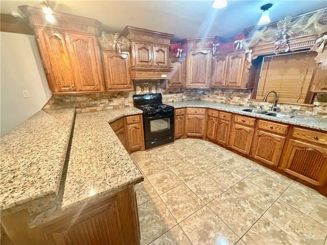 305 Elias Lopez Street, Rio Grande City, TX 78582