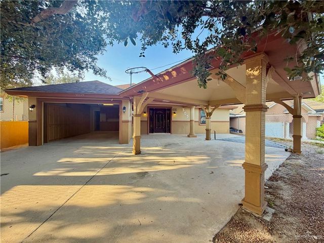 305 Elias Lopez Street, Rio Grande City, TX 78582
