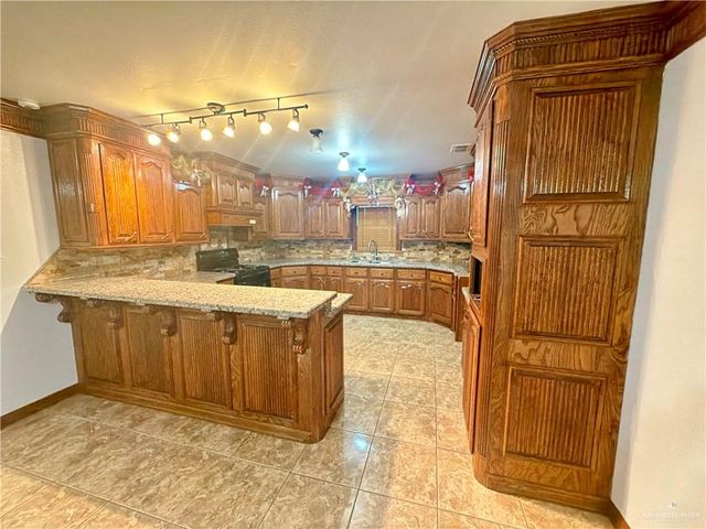 305 Elias Lopez Street, Rio Grande City, TX 78582