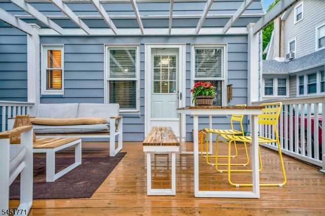 25 Orange Heights Ave, West Orange Twp., NJ 07052